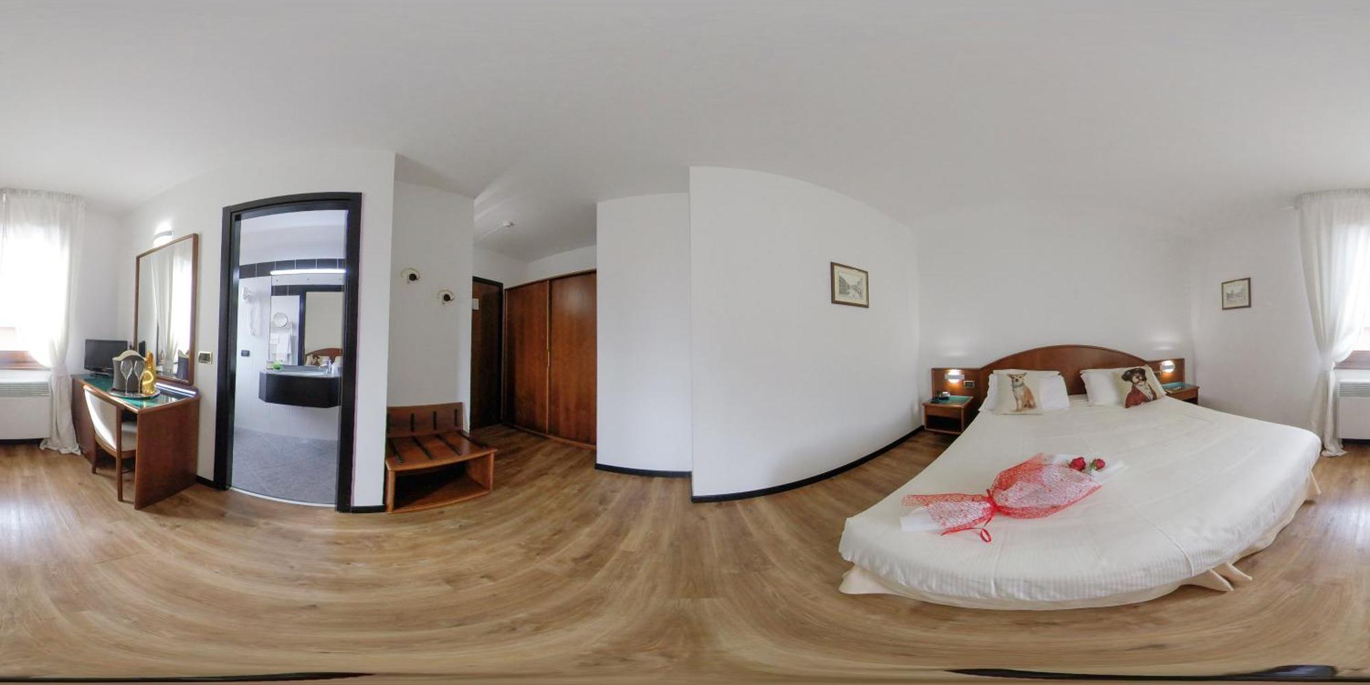 Hotel Daunia Modena Zewnętrze zdjęcie